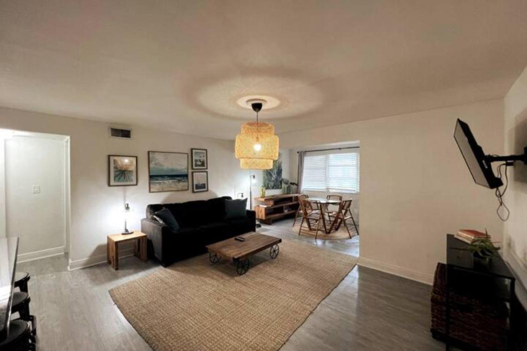 Designed Private Suites In Маями Екстериор снимка
