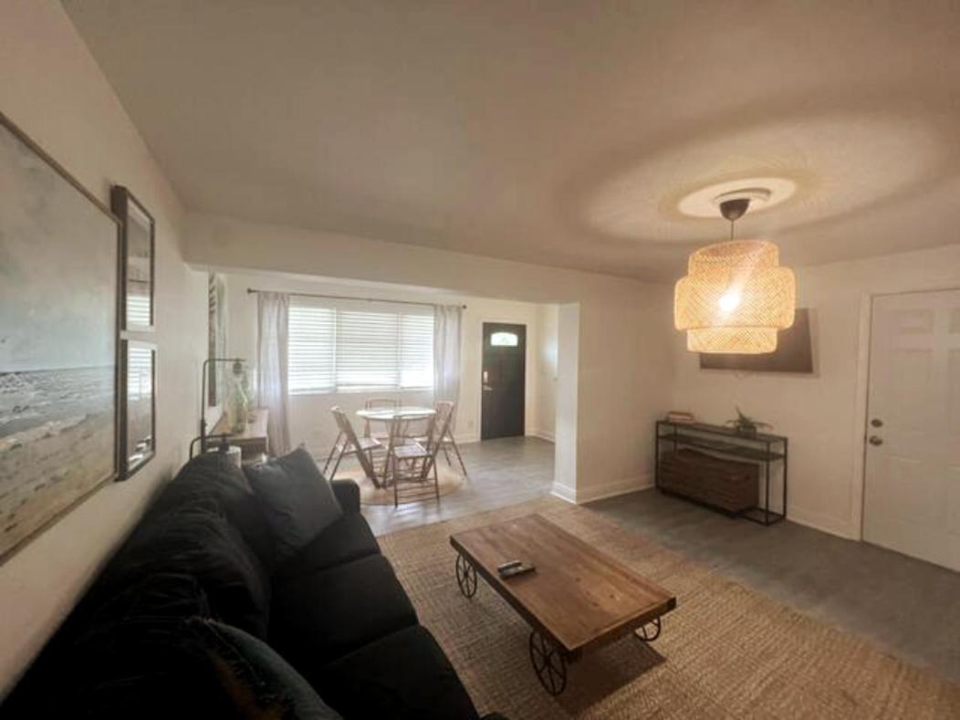 Designed Private Suites In Маями Екстериор снимка